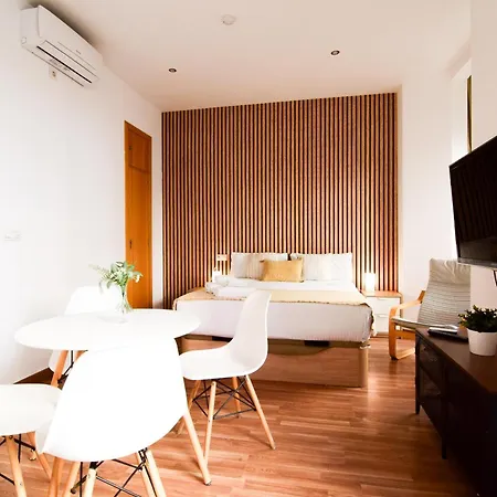 Apartment Letmalaga Carreteria 82' *