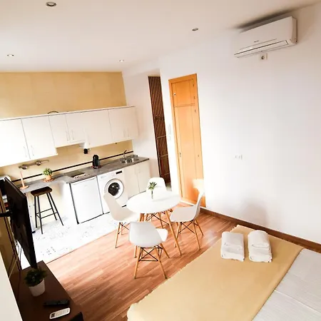 Apartment Letmalaga Carreteria 82' *