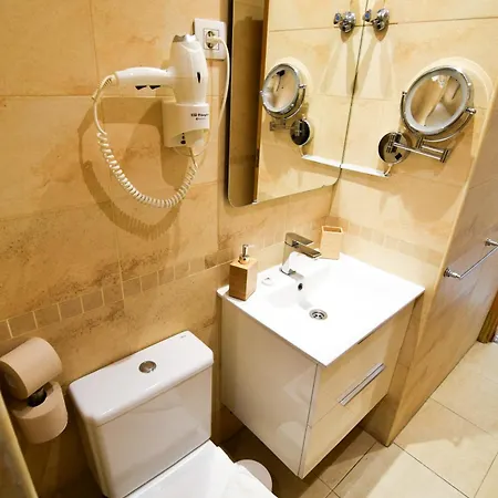 Apartment Letmalaga Carreteria 82'